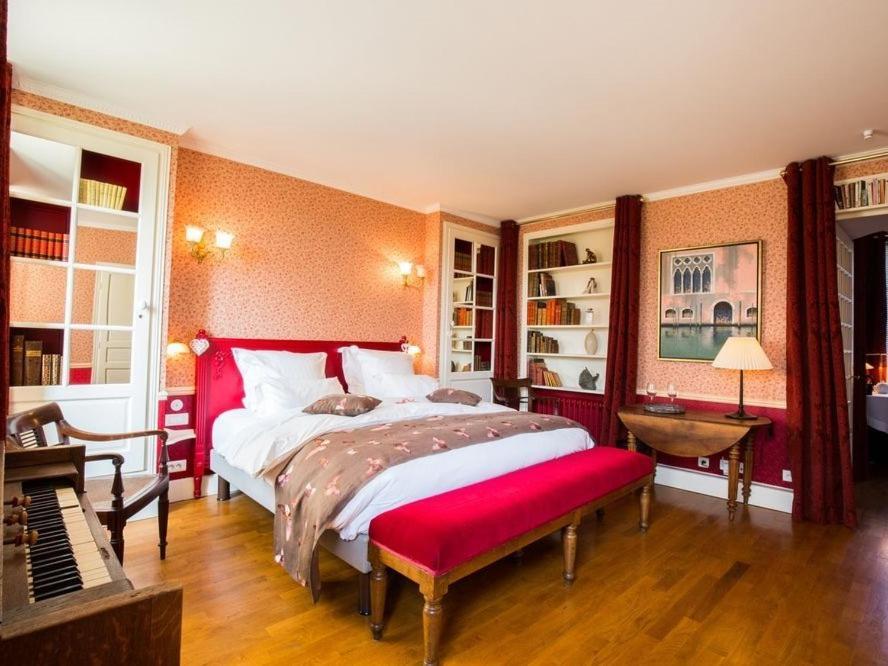 Le Prieure Saint Agnan Hotell Cosne-sur-Loire Rom bilde