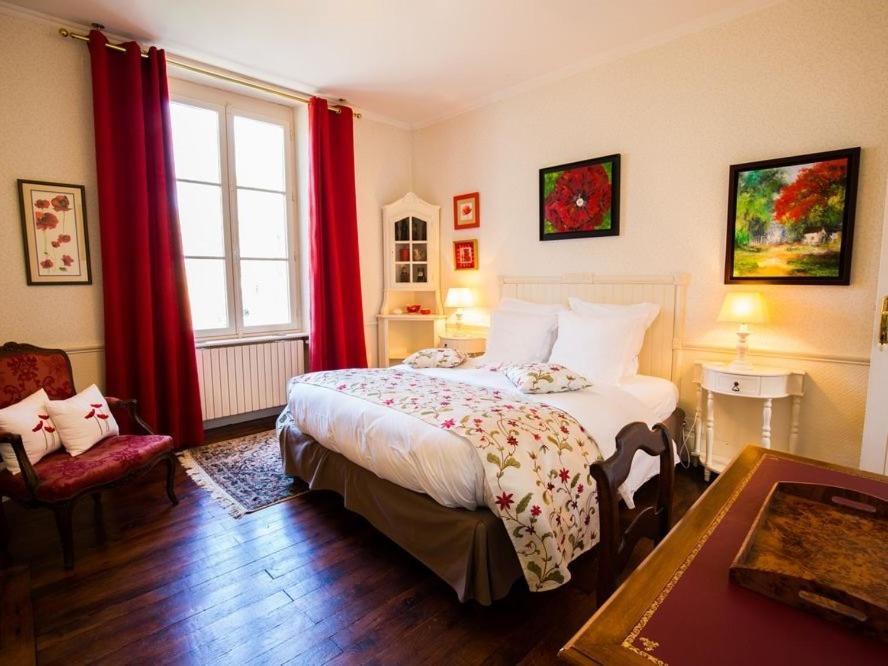 Le Prieure Saint Agnan Hotell Cosne-sur-Loire Rom bilde